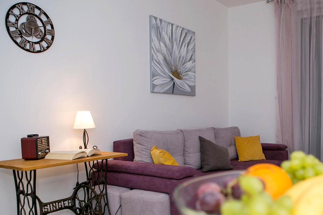 Apartment Sweet Daisy With Parking Zadar Bagian luar foto