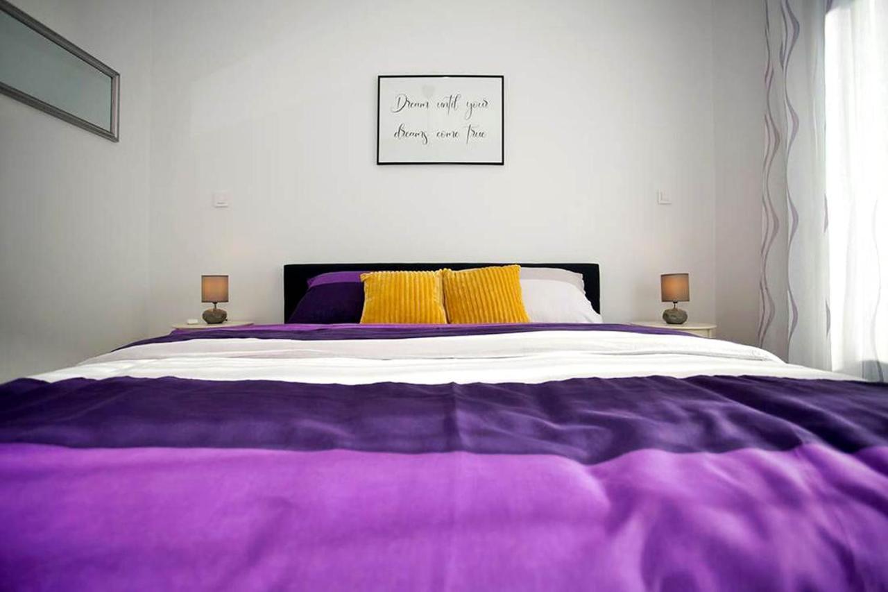Apartment Sweet Daisy With Parking Zadar Bagian luar foto